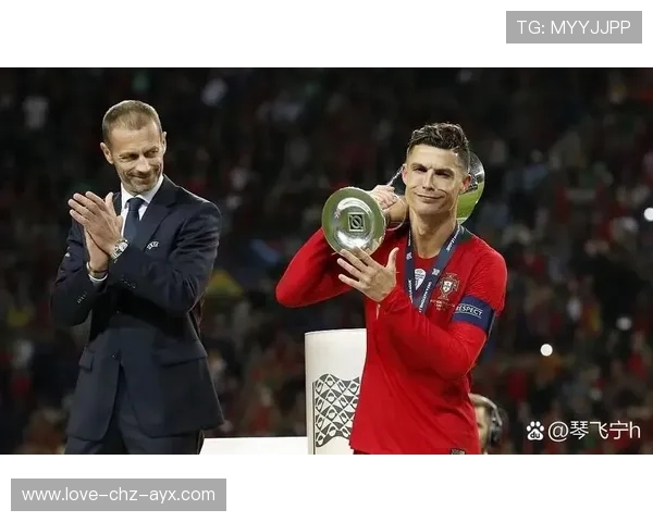 C罗完成关键终结——那一脚点燃赛场与时代的瞬间 C罗完成关键终结——那一脚点燃赛场与时代的瞬间